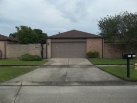 2451 Inverrary Dr, Baton Rouge, LA 70816