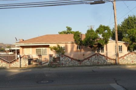 242 S Leggett St, Porterville, CA 93257