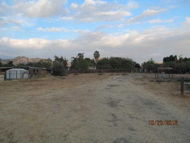 360 Page St, Porterville, CA 93257