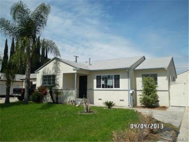 748 W B St, Ontario, CA 91762