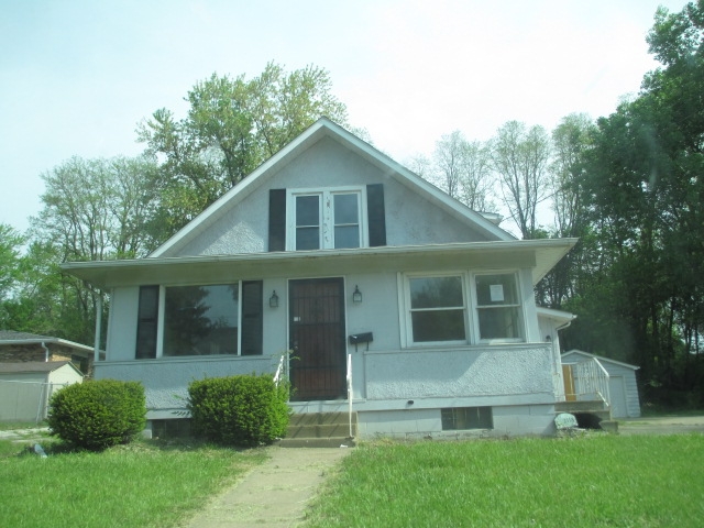 2118 East Locust St, Davenport, IA 52803