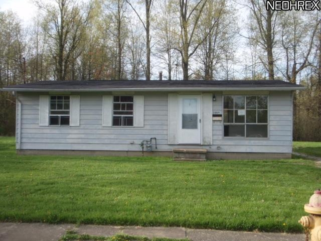 2009 Saratoga Ave Sw, Warren, OH 44485