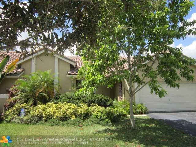 10400 NW 18TH MNR, Fort Lauderdale, FL 33322