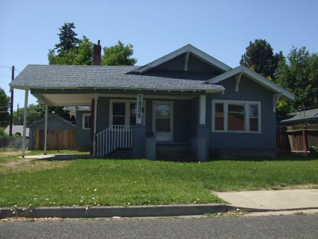 1908 W Prasch Ave, Yakima, WA 98902