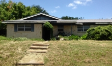 304 Clearwood Dr Fort Worth, TX 76108