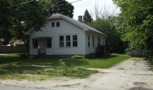 137 E Tyler St Oswego, IL 60543