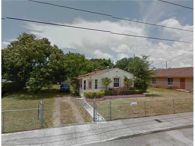 588 NW 52 ST, Miami, FL 33127