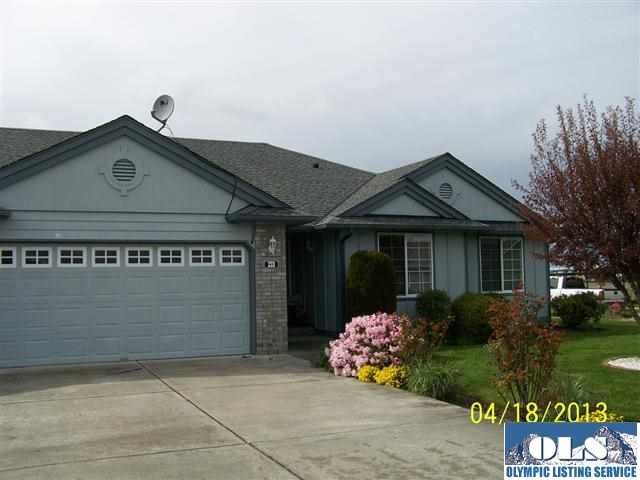 233 Mariners Dr, Sequim, WA 98382