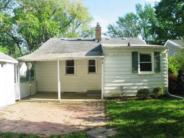 609 Hamilton Ave, Lansing, MI 48910