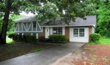 528 Roxbury Drive Riverdale, GA 30274