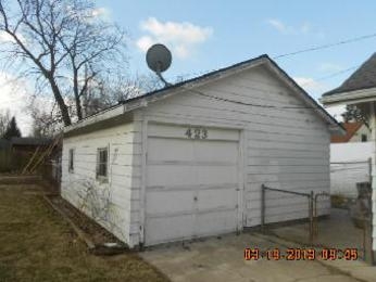 423 W 22nd St, Anderson, IN 46012