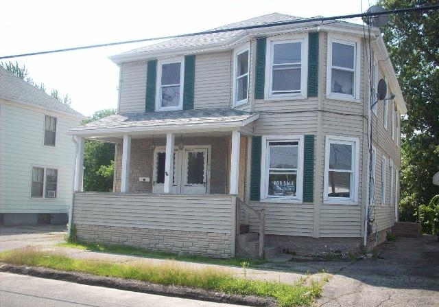 112-114 Third Ave, Cranston, RI 02910