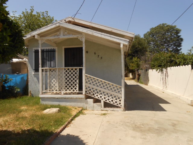 675 E 12th Street, Pomona, CA 91766