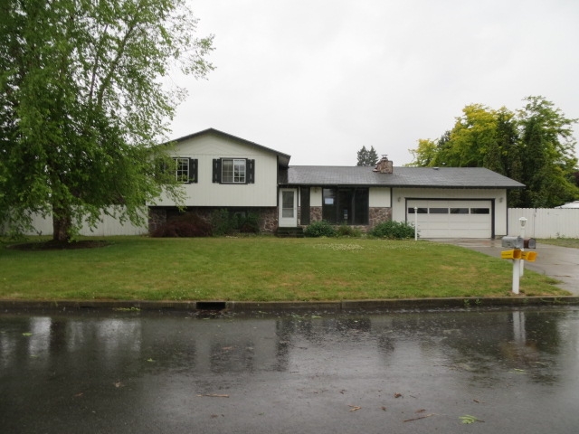 18614 East Augusta Avenue, Greenacres, WA 99016