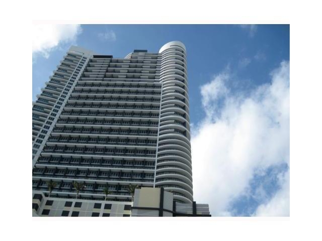 60 SW 13 ST # 3804, Miami, FL 33131