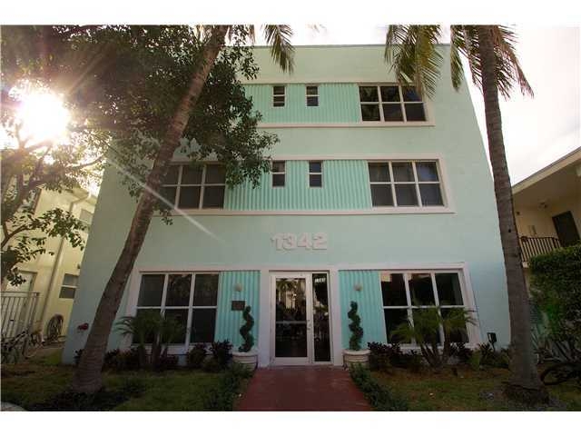 1342 DREXEL AV # 302, Miami Beach, FL 33139