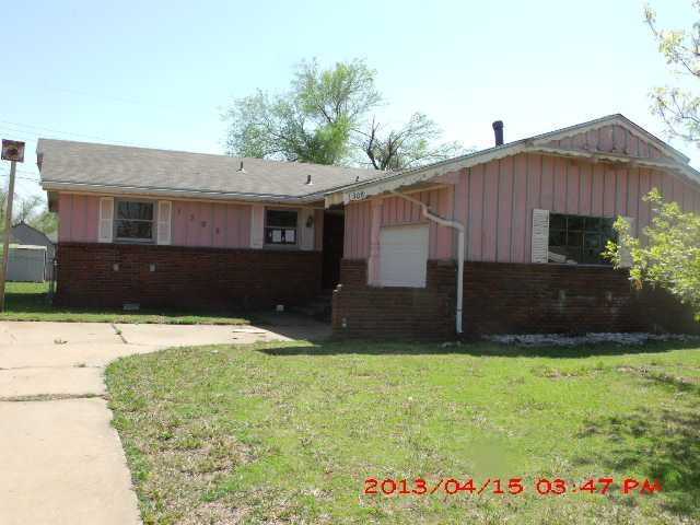 1308 Nw 102nd St, Oklahoma City, OK 73114