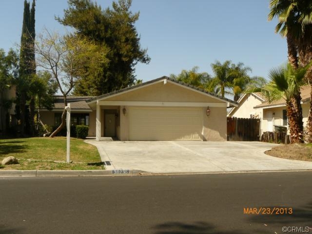 30235 Yellow Feather Dr, Sun City, CA 92587