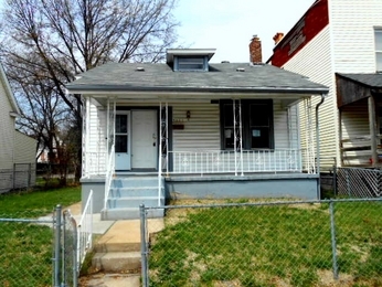 5063 Emerson Ave, Saint Louis, MO 63120