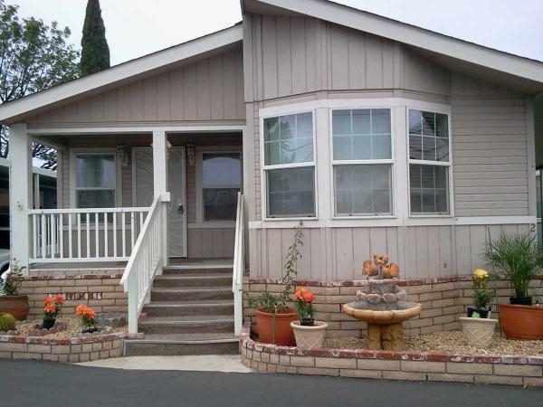 161 E. Orangethorpe Av e #2, Placentia, CA 92870