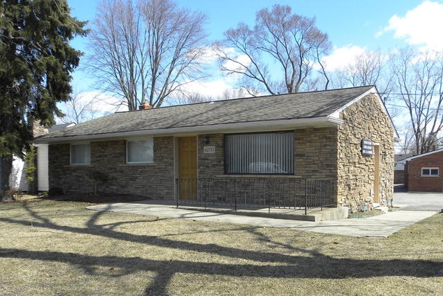 42712 Van Dyke Avenue, Sterling Heights, MI 48314