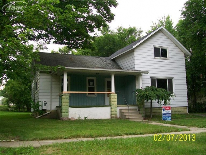 535 N Chipman St, Owosso, MI 48867