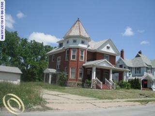 203 Auburn Ave, Pontiac, MI 48342