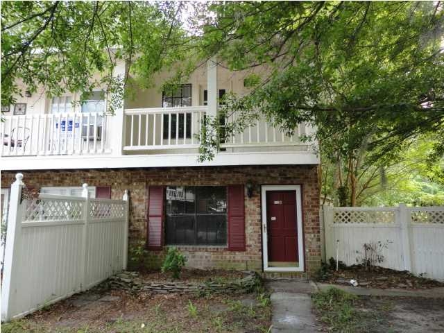 112 Kimeran Ln Apt D, Summerville, SC 29485