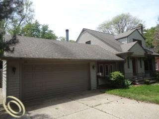 281 Moross Rd, Grosse Pointe, MI 48236