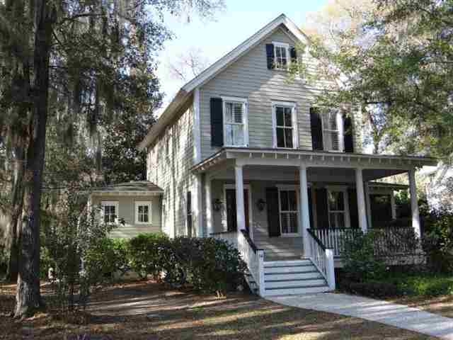 14 Elisabeth Cv, Ladys Island, SC 29907