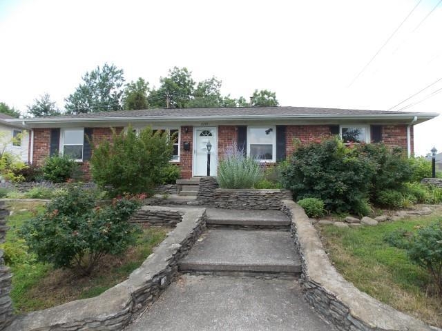 2205 Azalea Dr, Lexington, KY 40504