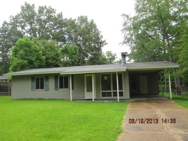 4214 Nancy St, Pearl, MS 39208