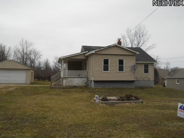 23696 High Rd, Bedford, OH 44146