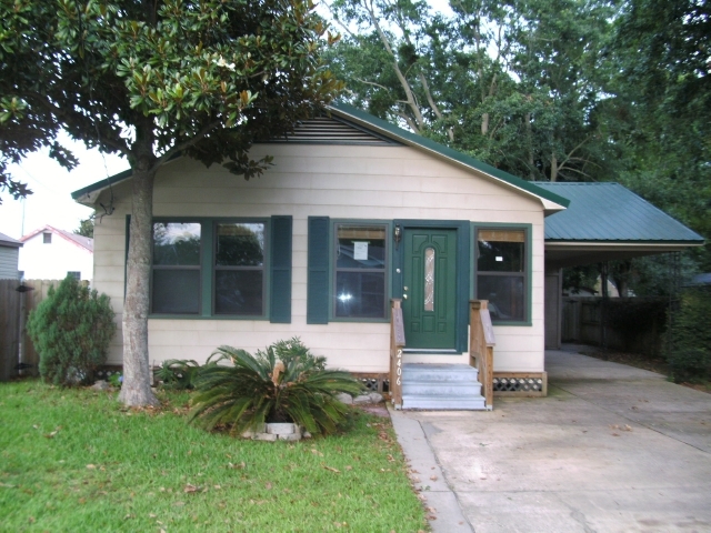 2406 8th Street, Pascagoula, MS 39567