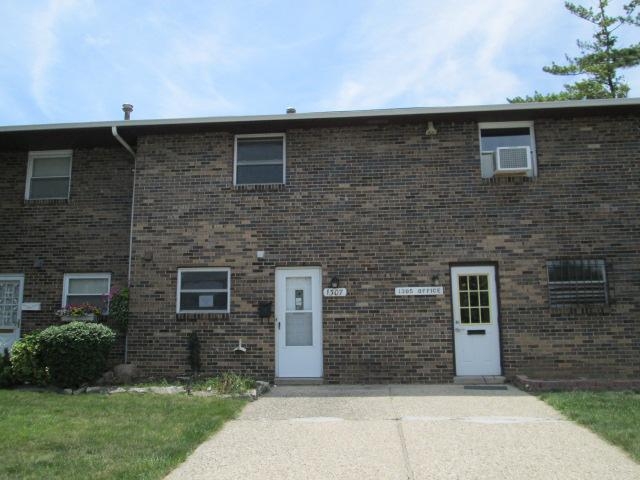 1307 Woodbrook Ln, Columbus, OH 43223