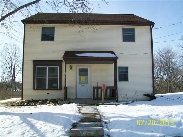 425 Ridge St, Baraboo, WI 53913