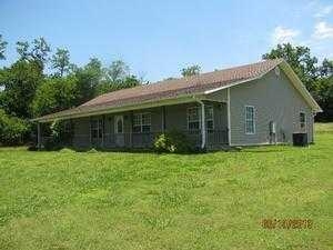 11200 State Line Rd, Summers, AR 72769