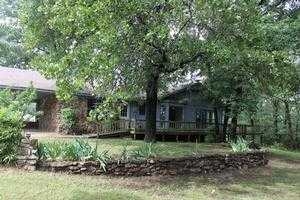 2924 Freedom Valley Rd, Alma, AR 72921