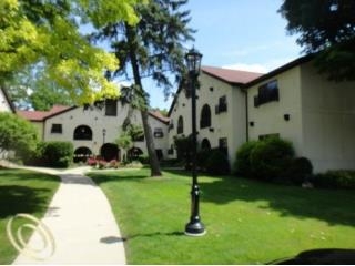 42160 Woodward Ave Unit 30, Bloomfield Hills, MI 48304