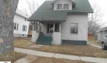 169 Moyer Ave Alma, MI 48801