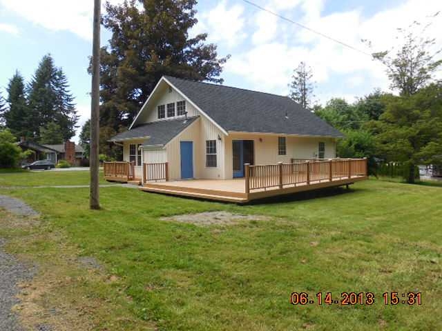 8926 Lakewood Rd, Stanwood, WA 98292