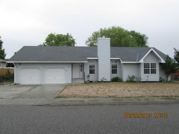 4206 Hilltop Drive, Pasco, WA 99301