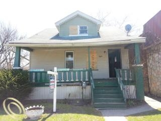 9608 Woodlawn St, Detroit, MI 48213