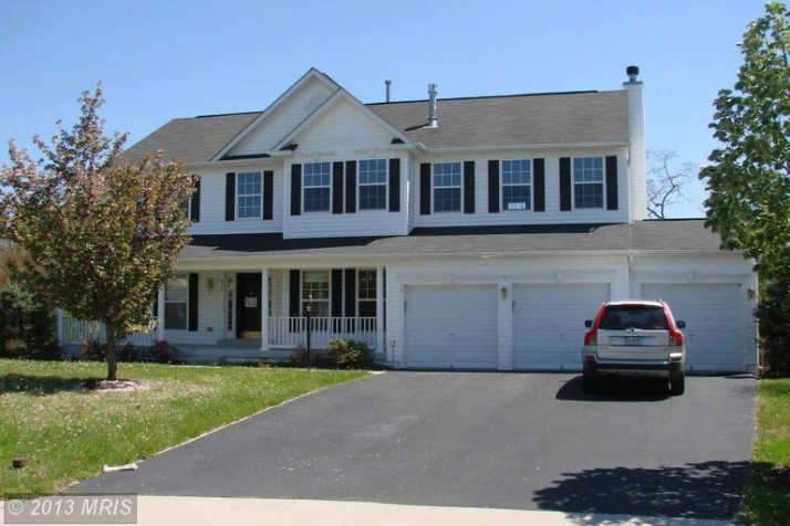 937 Towering Oak Ct, Purcellville, VA 20132