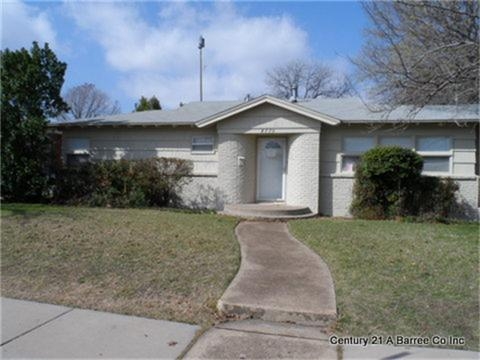 4770 Cockrell Ave, Fort Worth, TX 76133