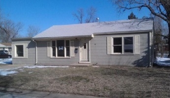 818 W 44th St S, Wichita, KS 67217