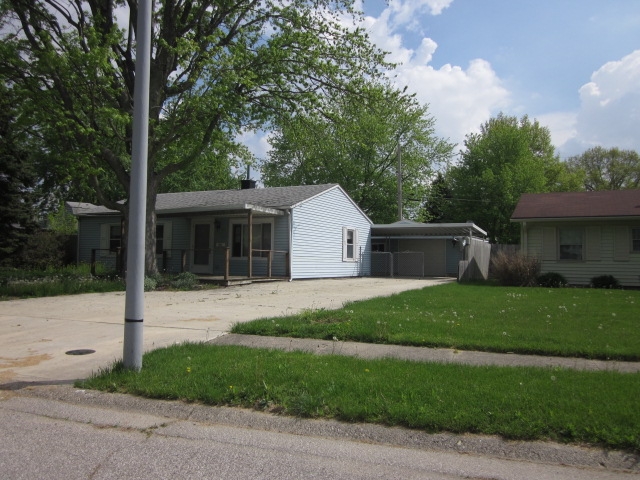 1613 Fenley Drive, Lebanon, IN 46052