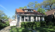 1217 Hickory Waukegan, IL 60085