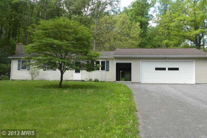 332 High Mountain Rd, Shippensburg, PA 17257