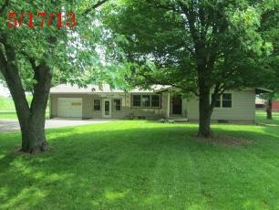 417 E 65th Street, Anderson, IN 46013